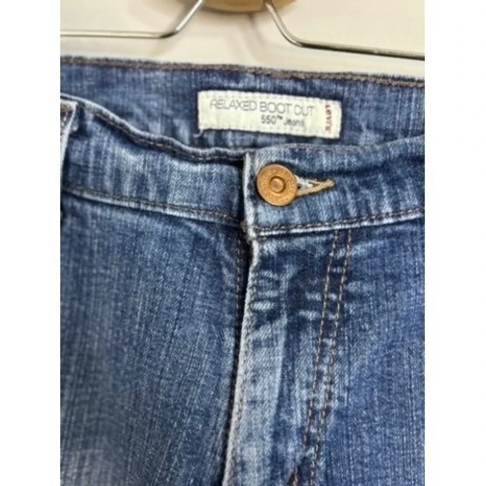 Levi's‎ 550 Relaxed Bootcut Jeans Medium Wash Women's Size 10 Medium